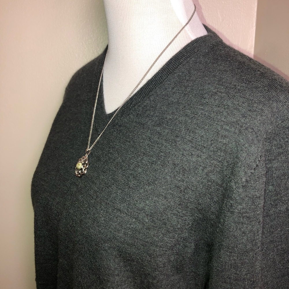 Everlane 100% Soft Wool V-Neck Sweater,Sz-XL,Color-Heathered Olive Grn/Black - Picture 6 of 11